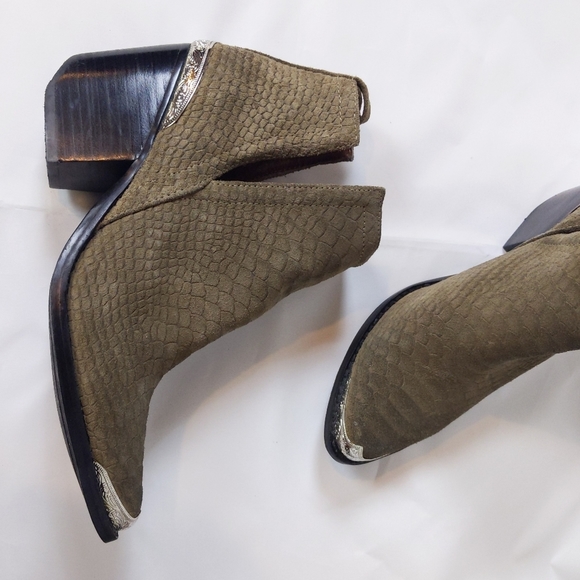 🌿FREE PEOPLE JEFFREY CAMPBELL BOOTIES🌿 - Picture 7 of 14